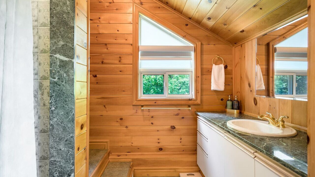 Photo of Bathroom in The Blue Mountains