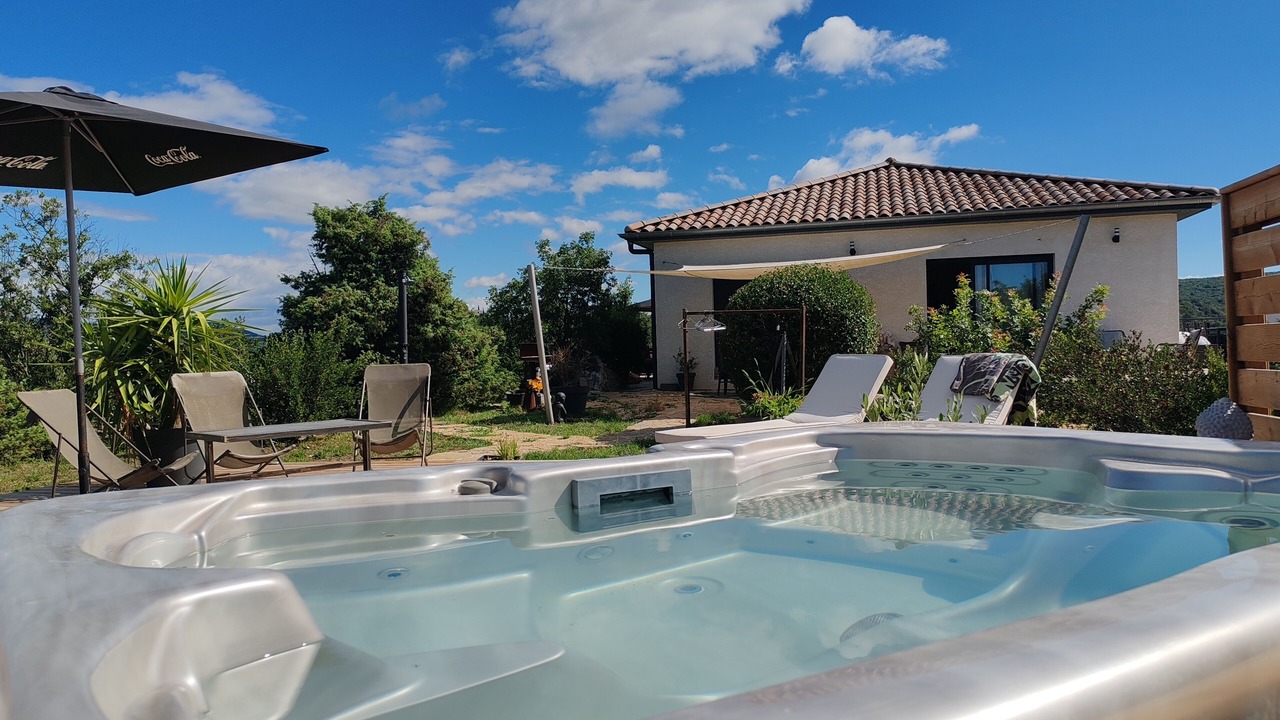 Photo of Outdoor in Lagorce