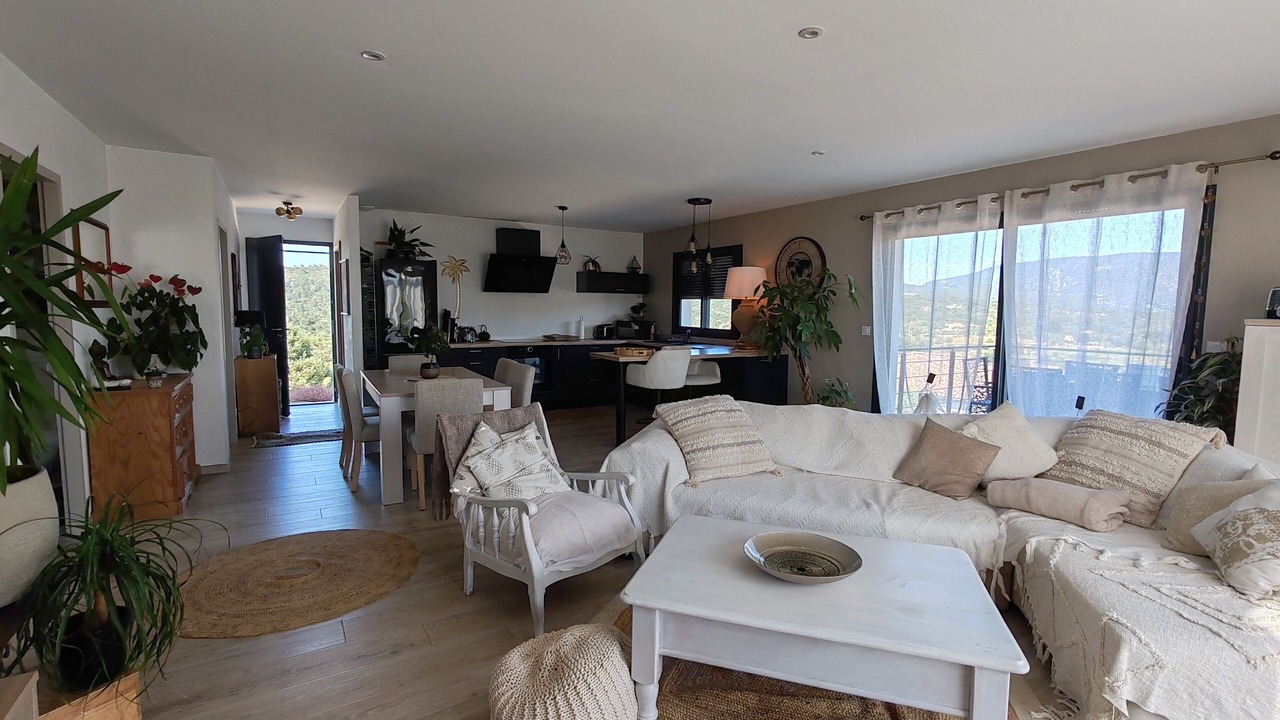 Photo of Livingroom in Lagorce