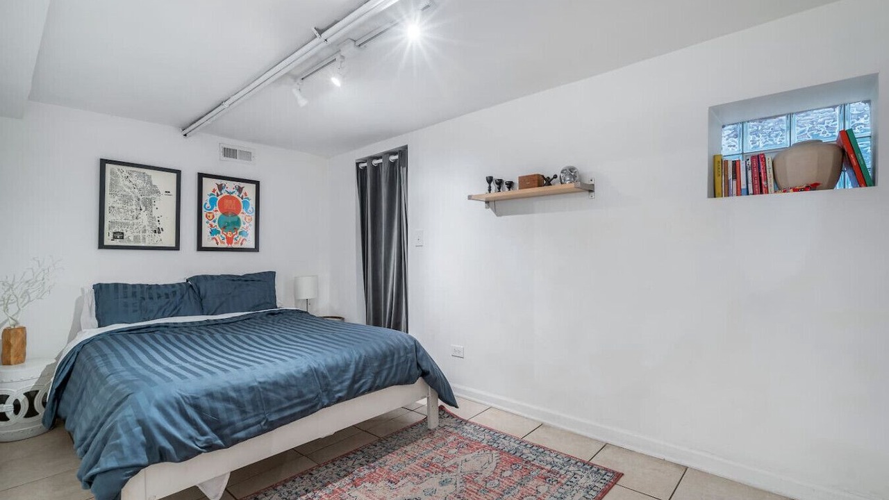 Photo of Bedroom in Palmer Square