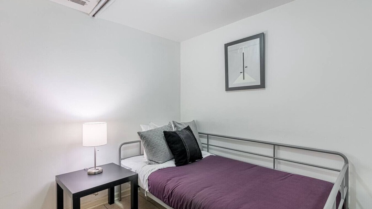 Photo of Bedroom in Palmer Square