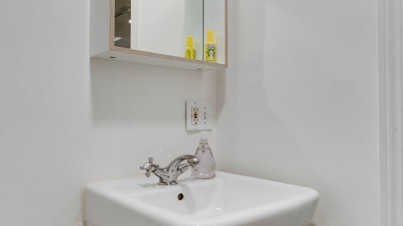 Photo of Bathroom in Palmer Square