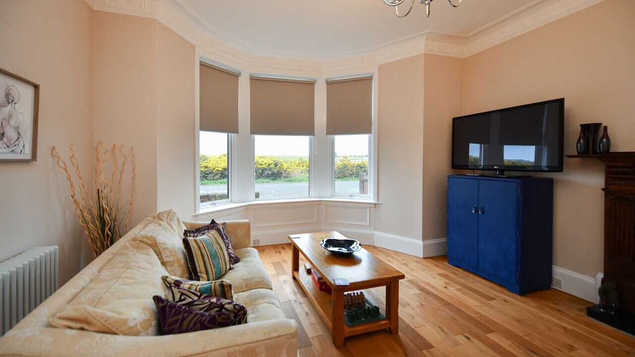 Photo of Livingroom in Prestwick