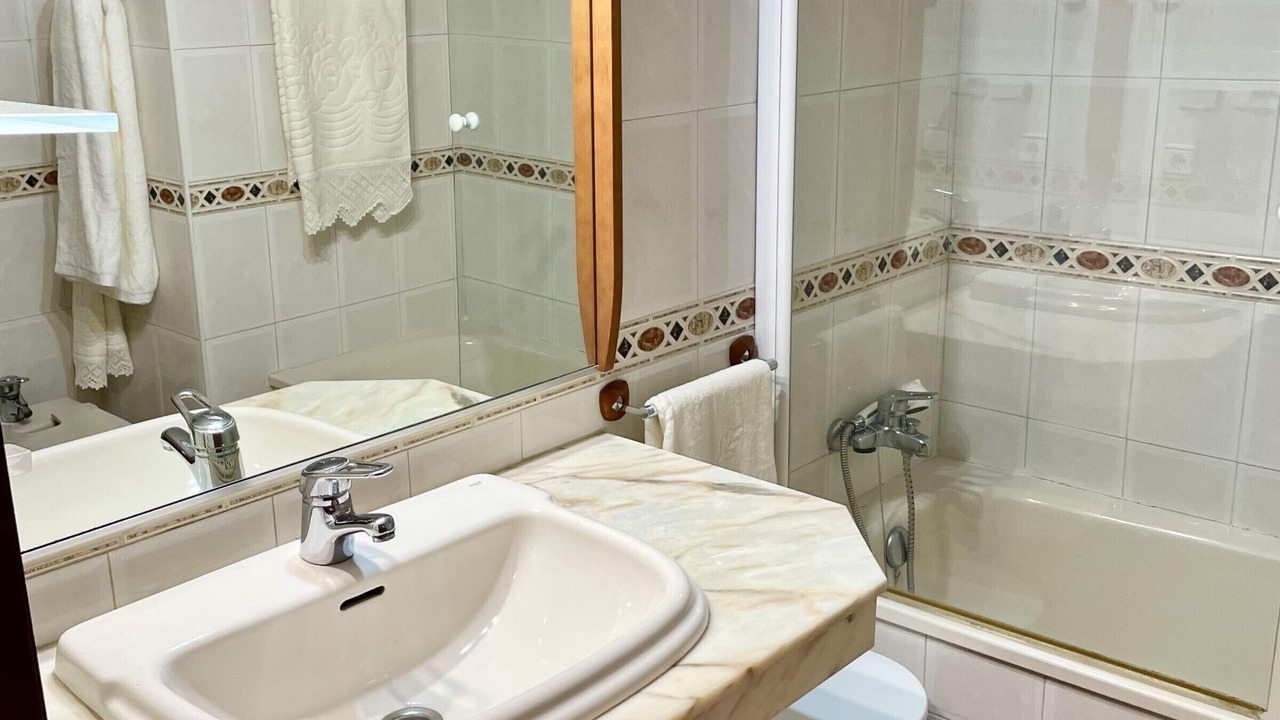 Photo of Bathroom in Poniente-Sur