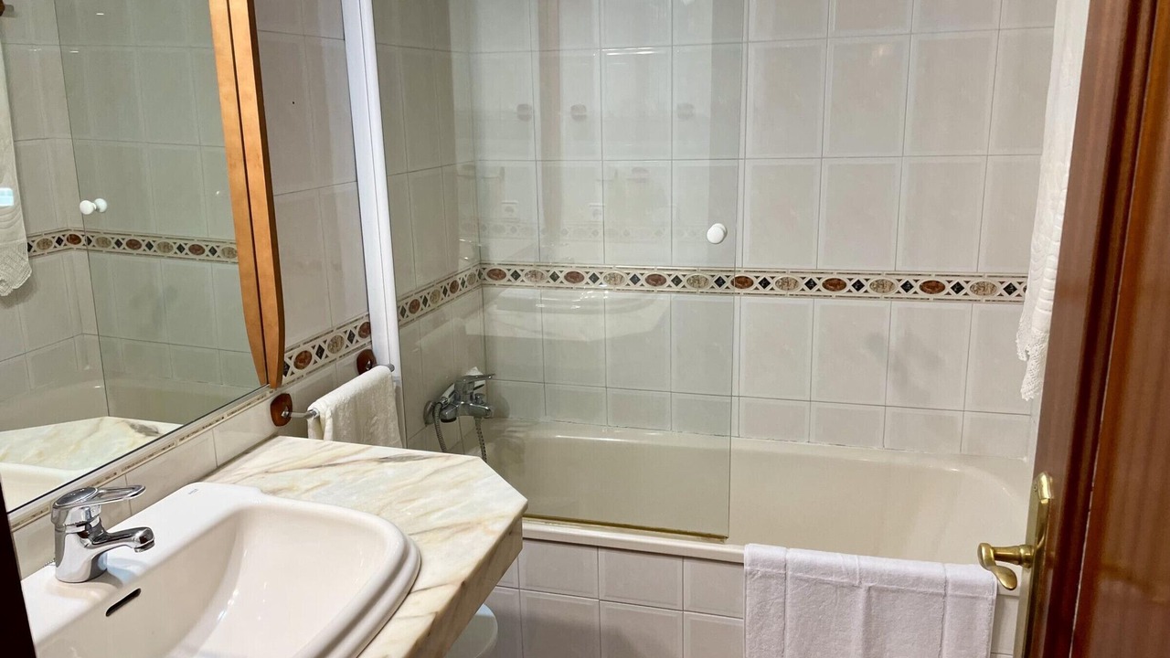 Photo of Bathroom in Poniente-Sur