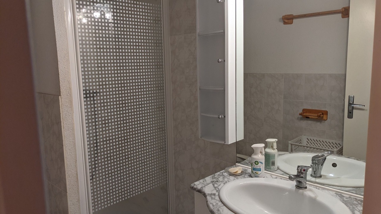 Photo of Bathroom in Port-la-Nouvelle