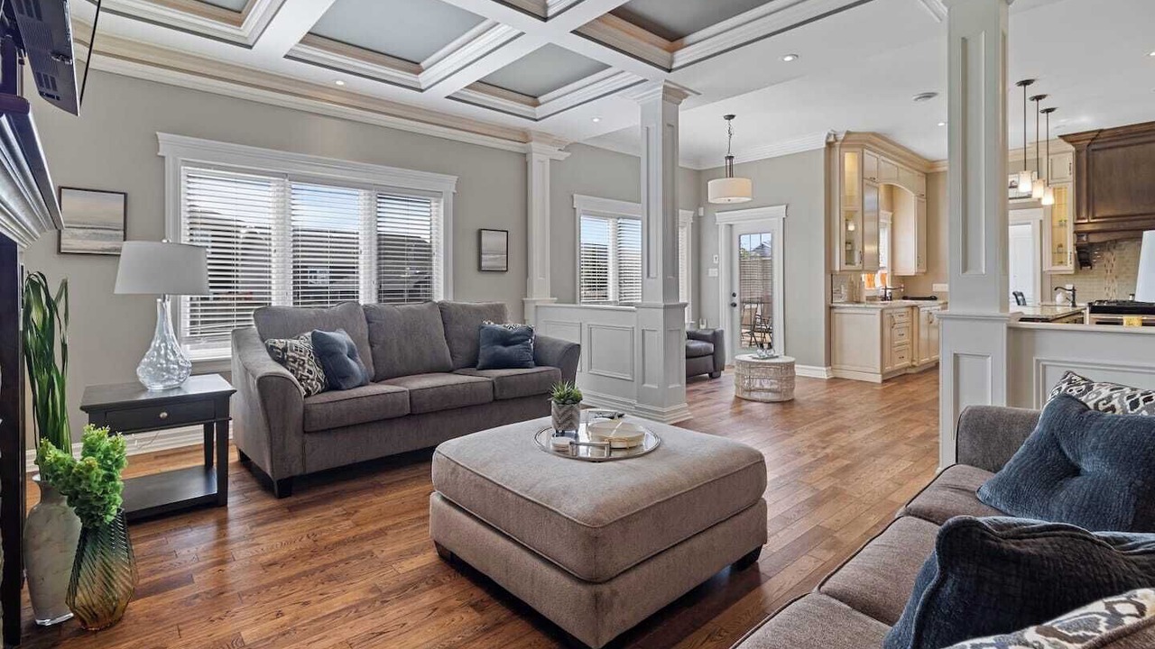 Photo of Livingroom in Terra Nova