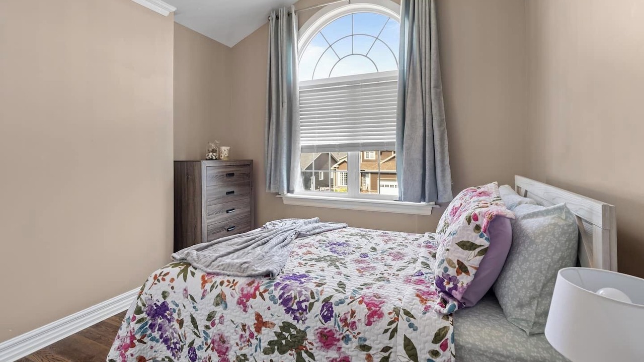 Photo of Bedroom in Terra Nova