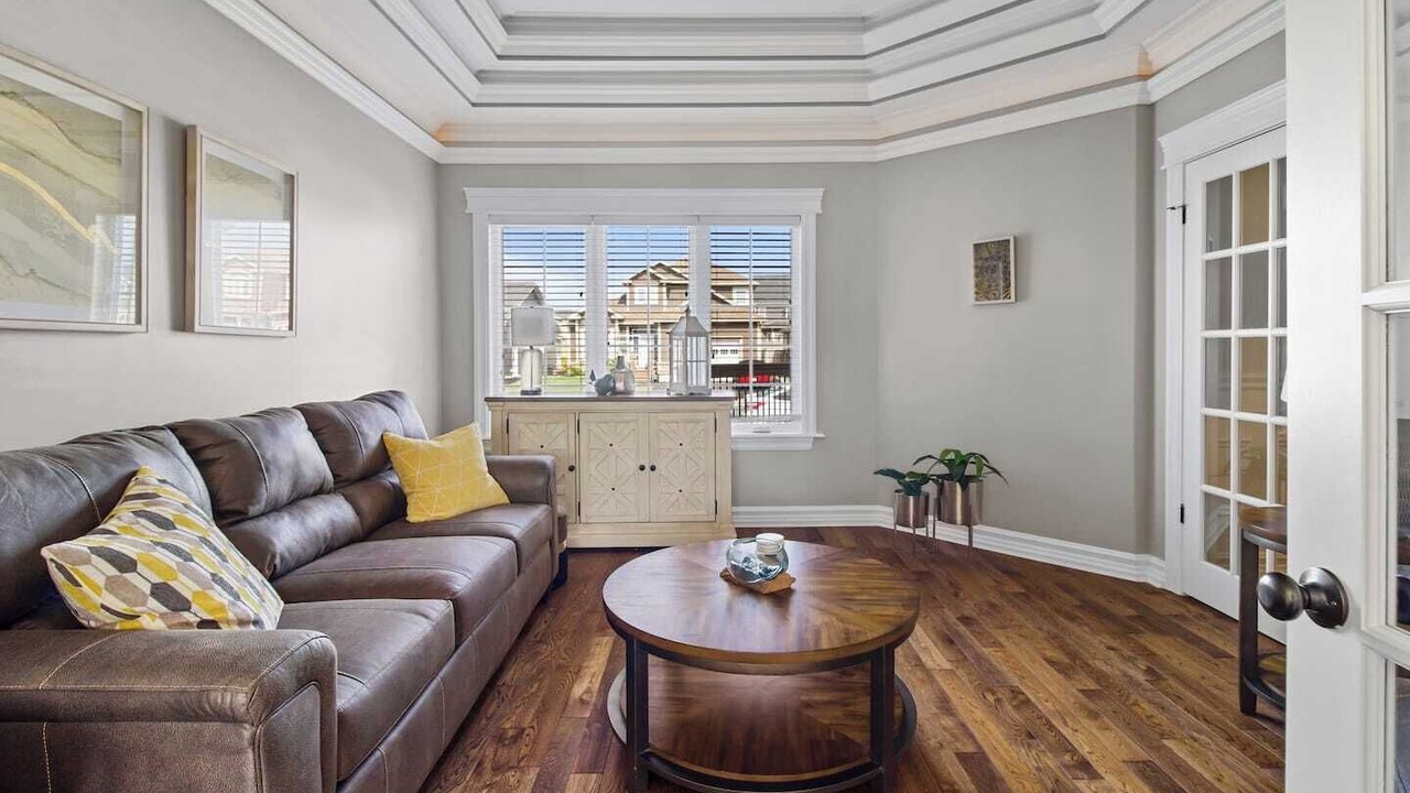 Photo of Livingroom in Terra Nova