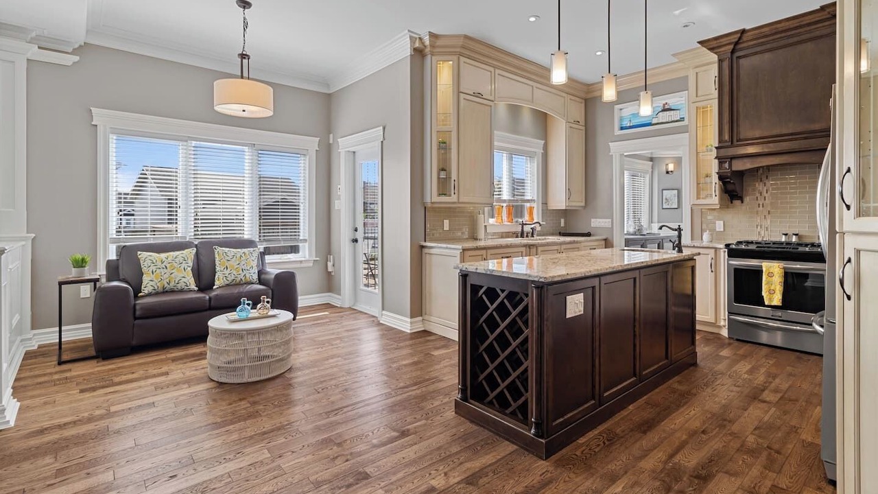 Photo of Others in Terra Nova