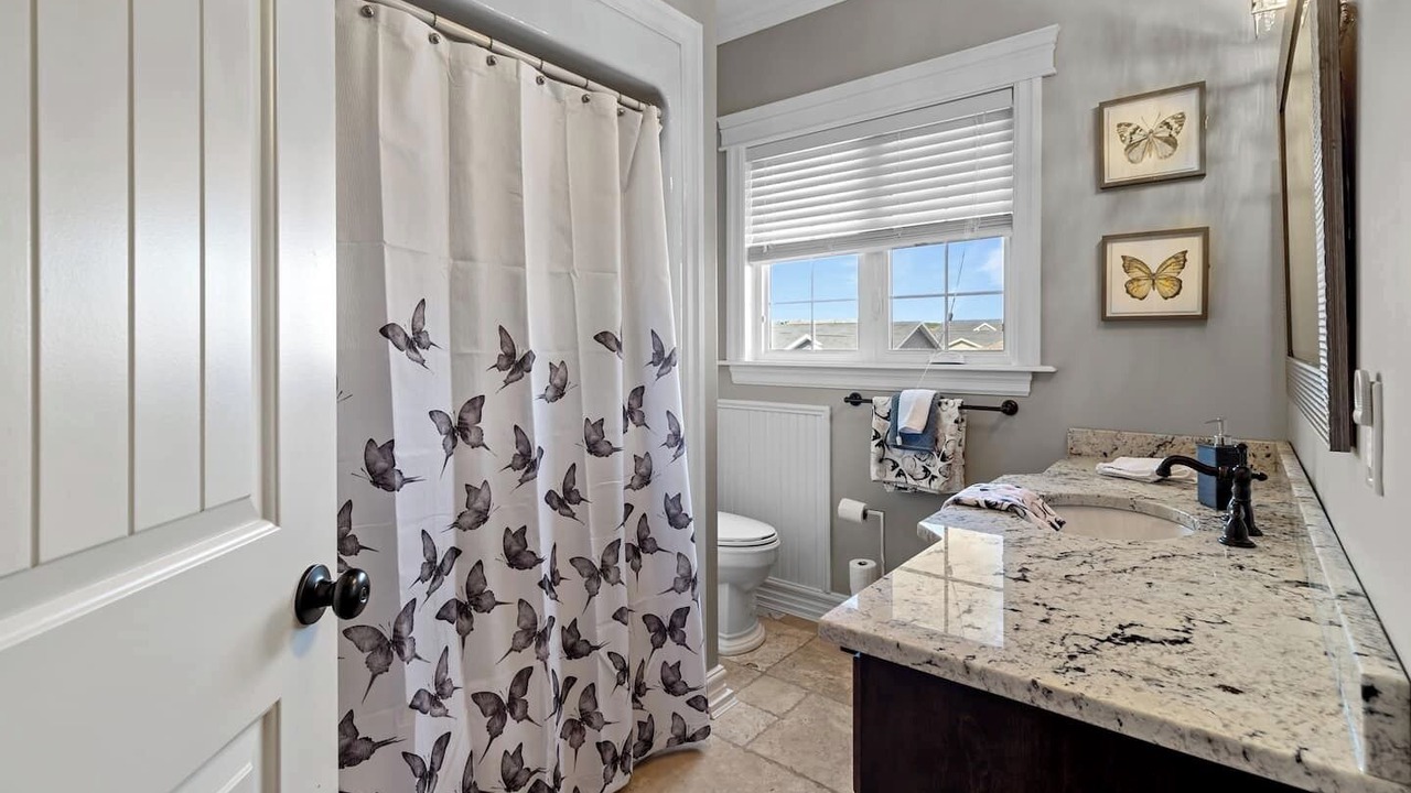 Photo of Bathroom in Terra Nova