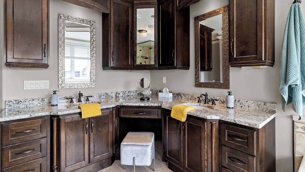 Photo of Bathroom in Terra Nova