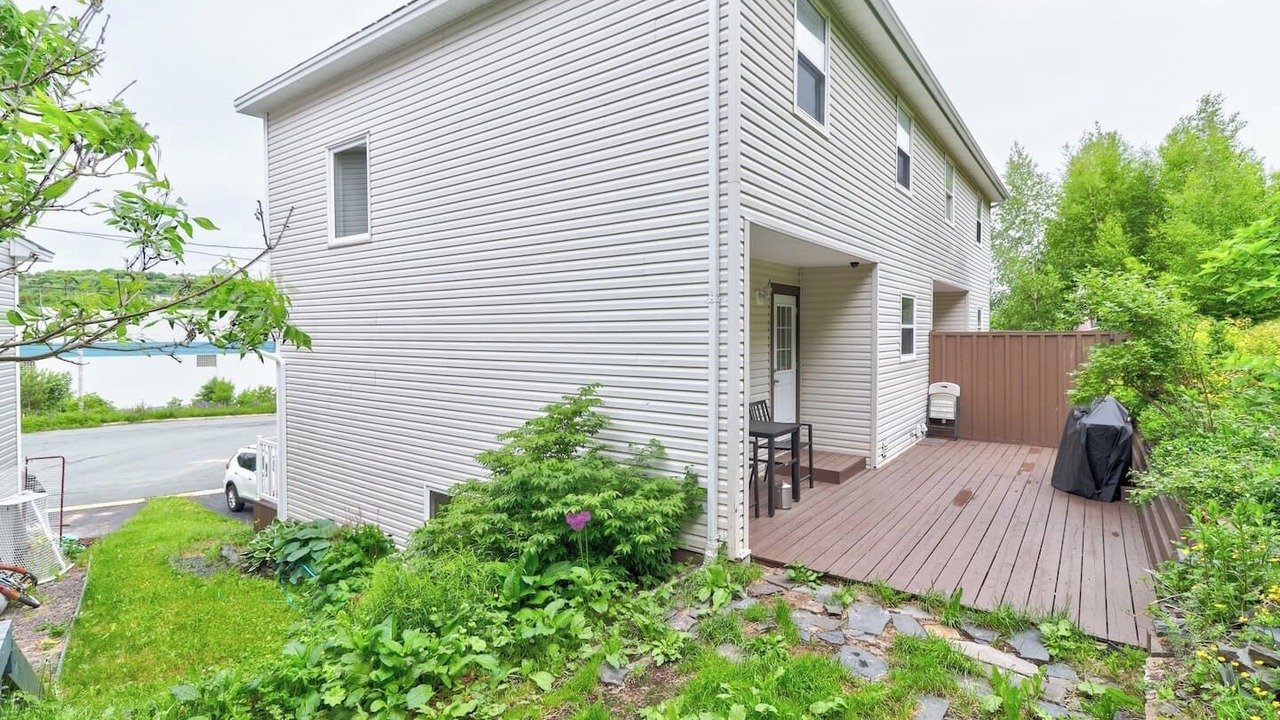 Photo of Outdoor in Waterford Valley