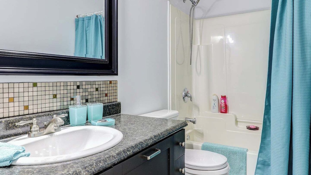 Photo of Bathroom in Waterford Valley