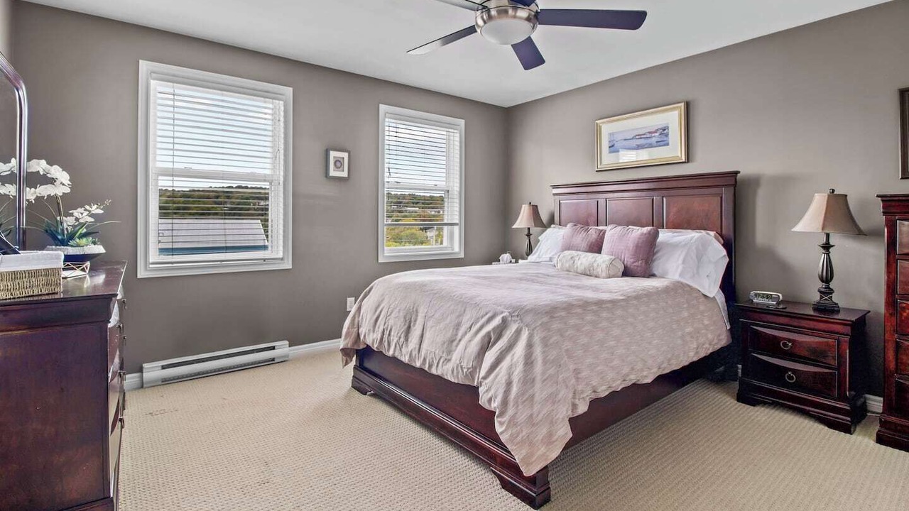 Photo of Bedroom in Waterford Valley