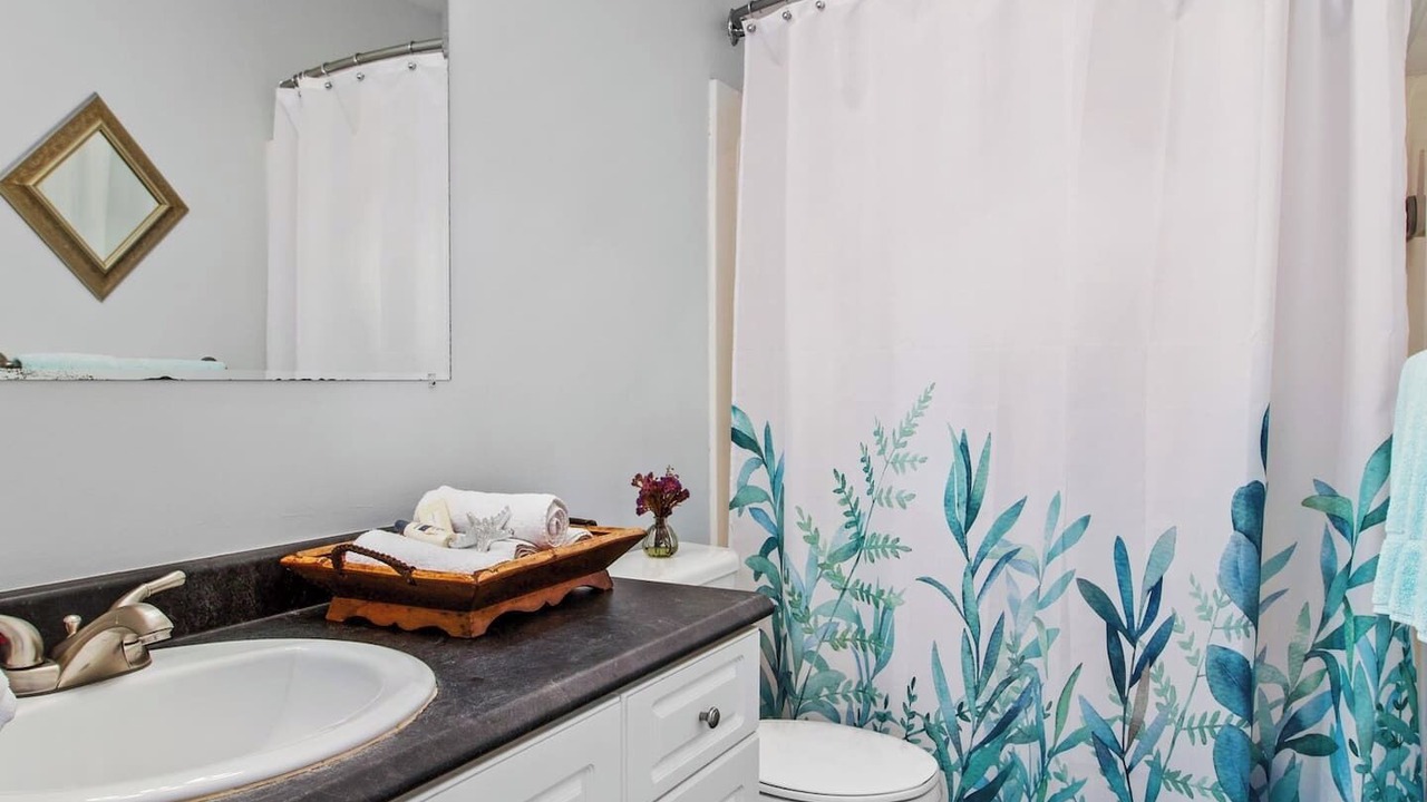 Photo of Bathroom in Waterford Valley
