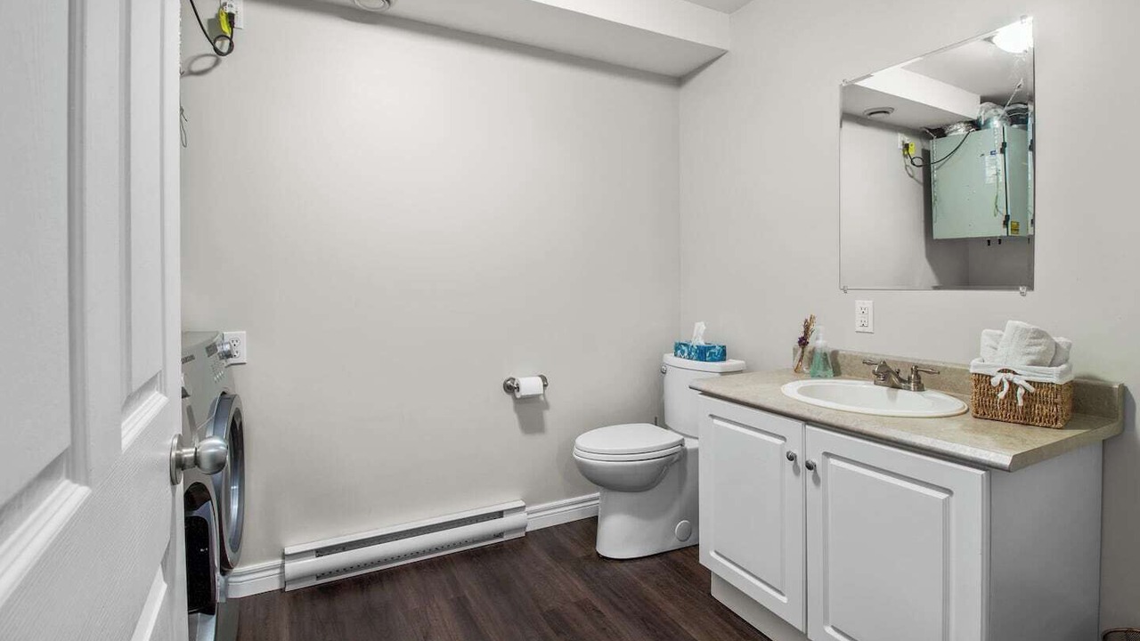 Photo of Bathroom in Waterford Valley
