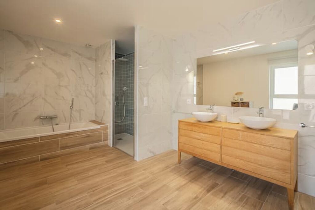 Photo of Bathroom in Salles-d'Aude