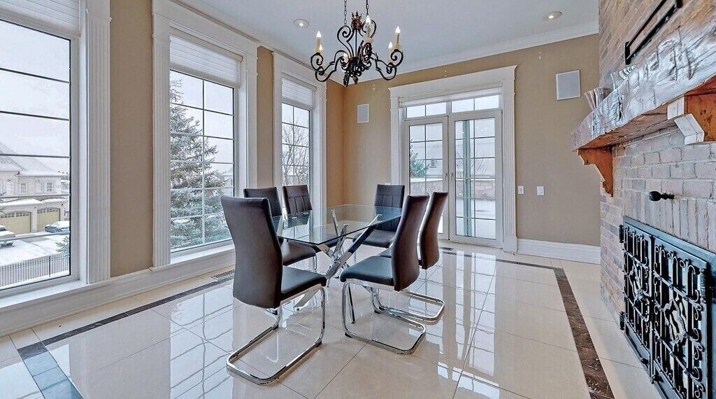 Photo of Others in Richmond Hill