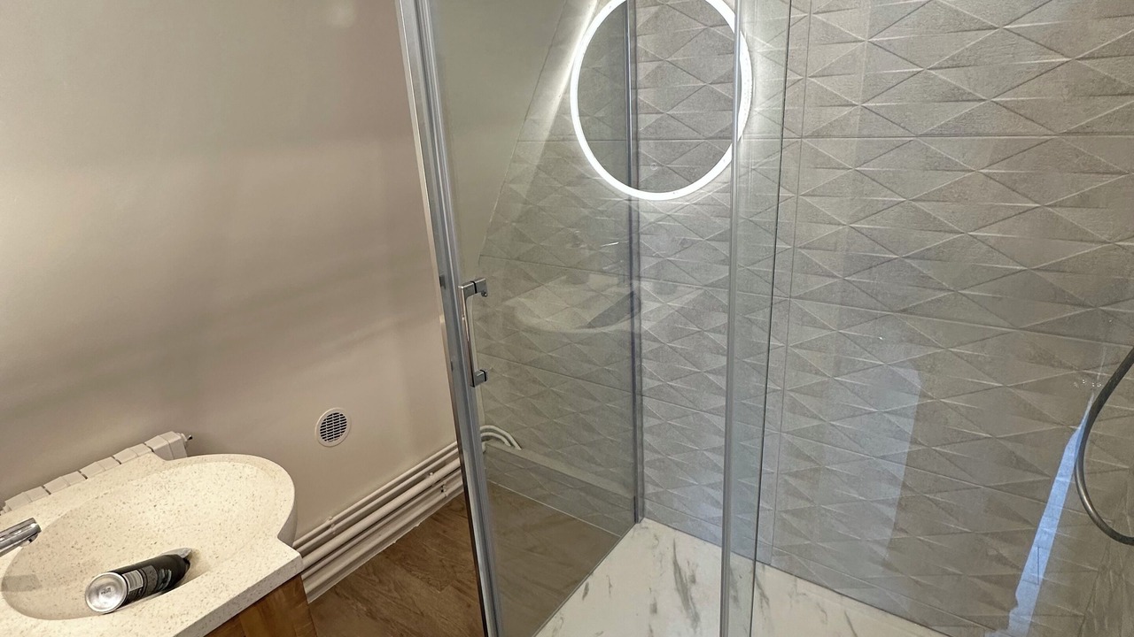 Photo of Bathroom in Bazemont