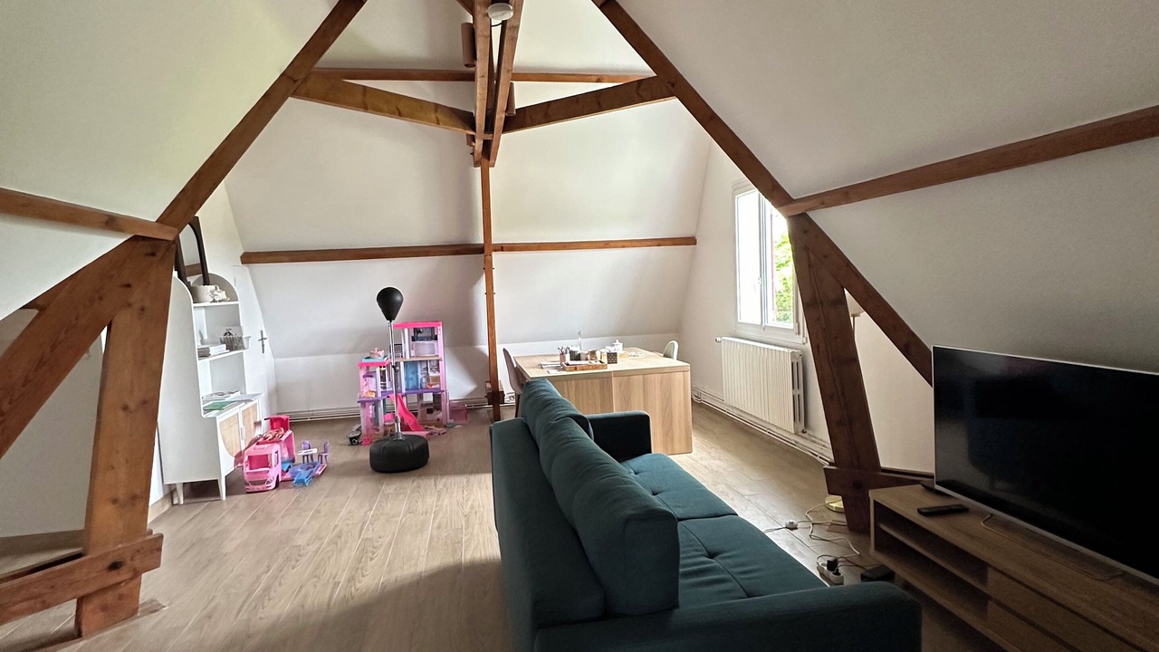 Photo of Livingroom in Bazemont