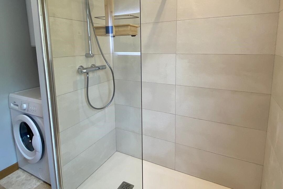 Photo of Bathroom in Saint-Rome-de-Tarn