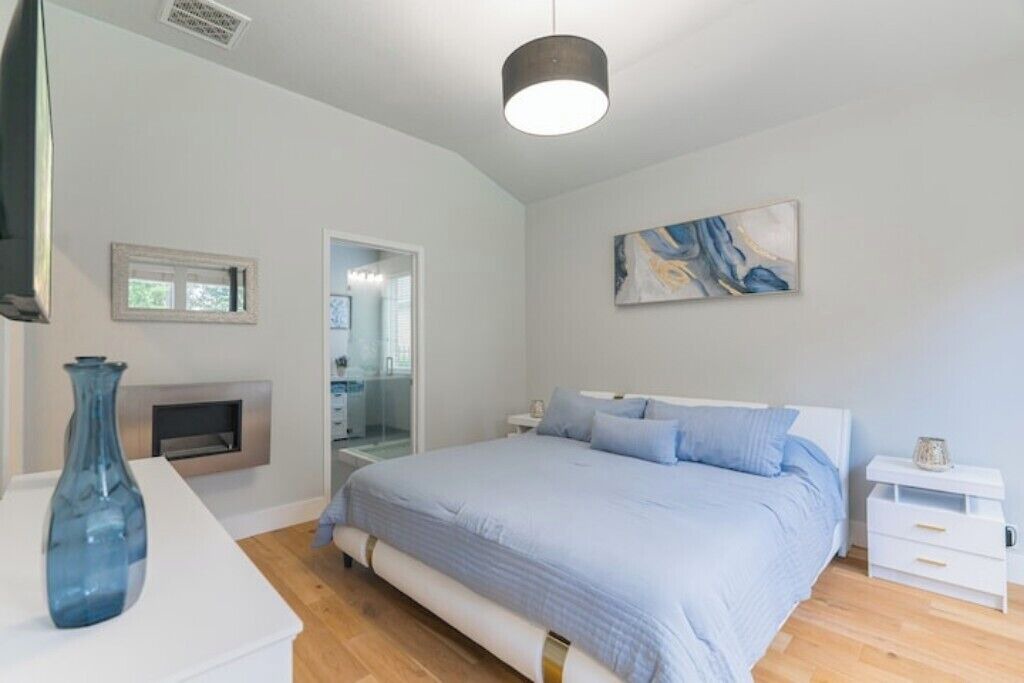 Photo of Bedroom in Indian Springs