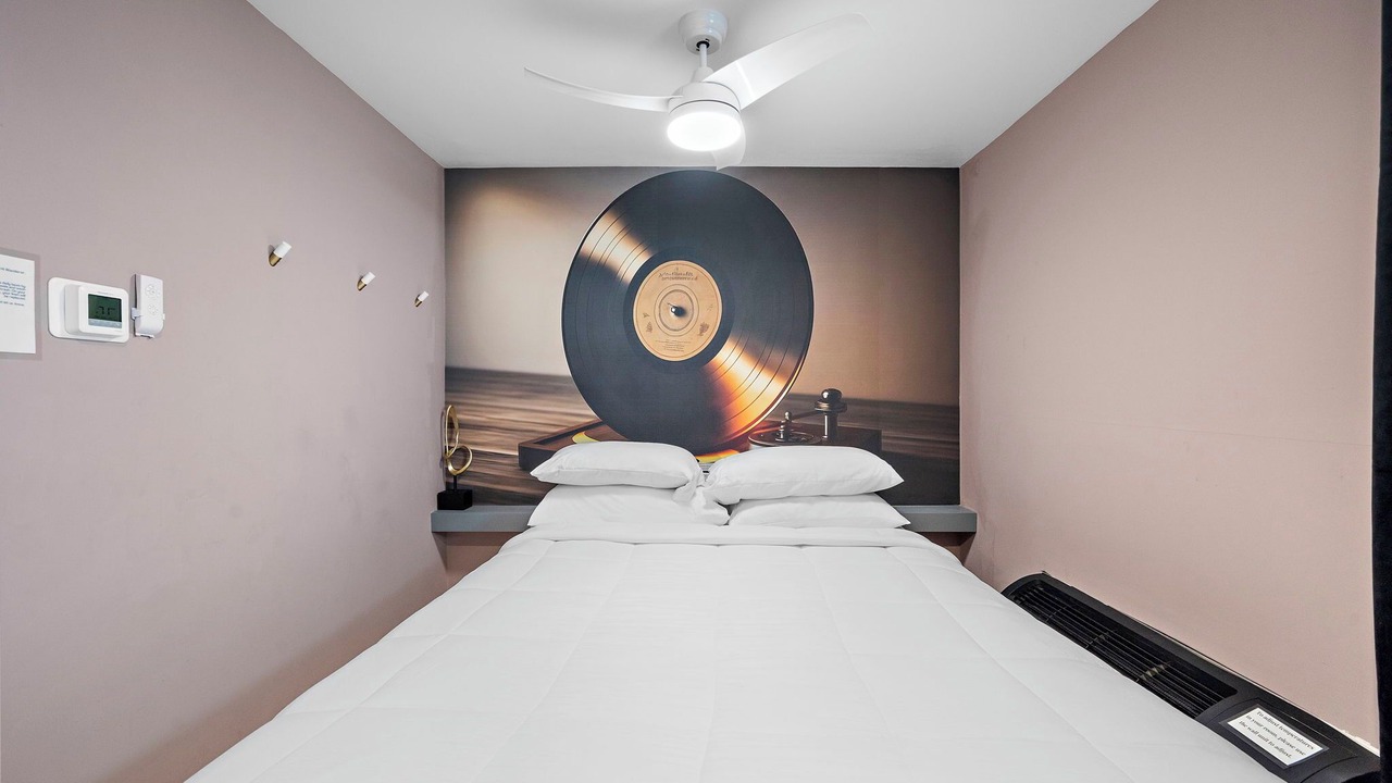 Photo of Bedroom in South Central Houston