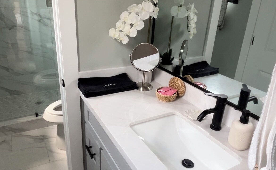 Photo of Bathroom in Greater Third Ward