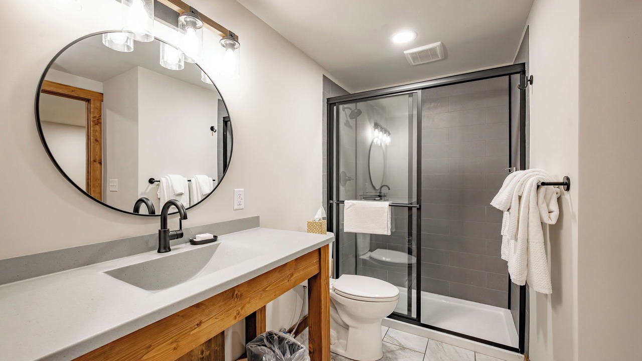 Photo of Bathroom in Thayerville