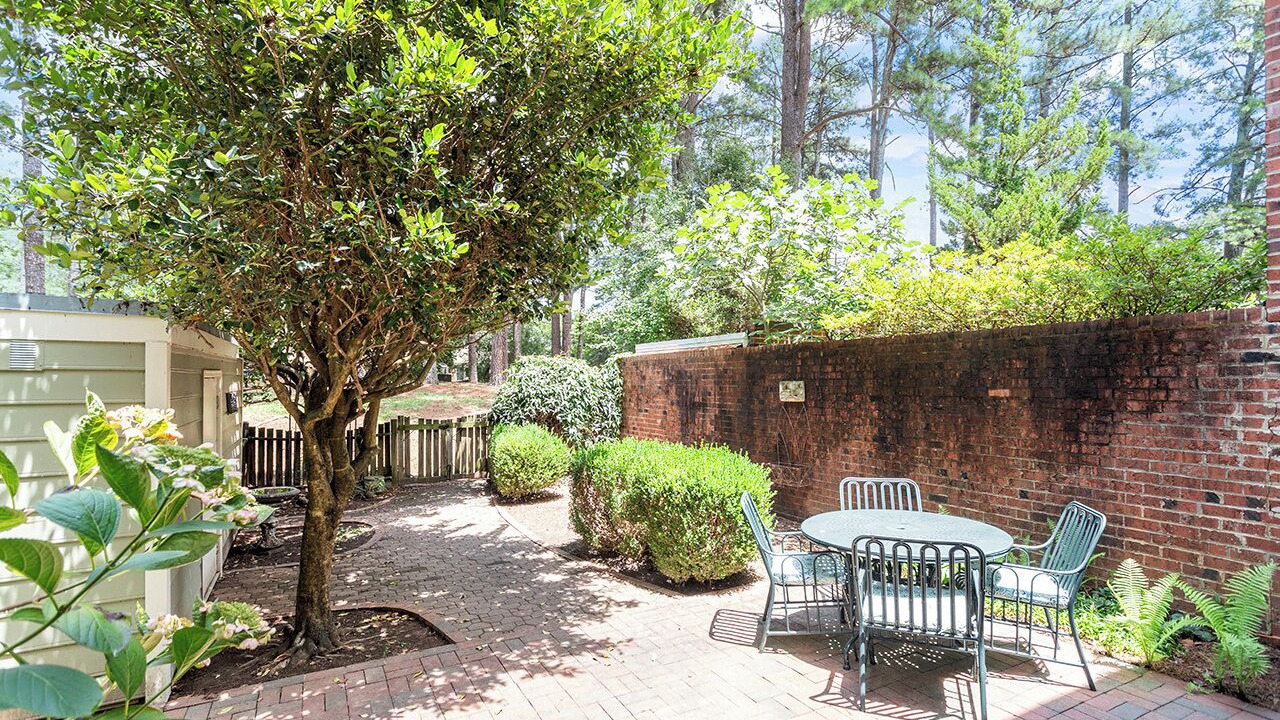 Photo of Outdoor in Meredith Woods