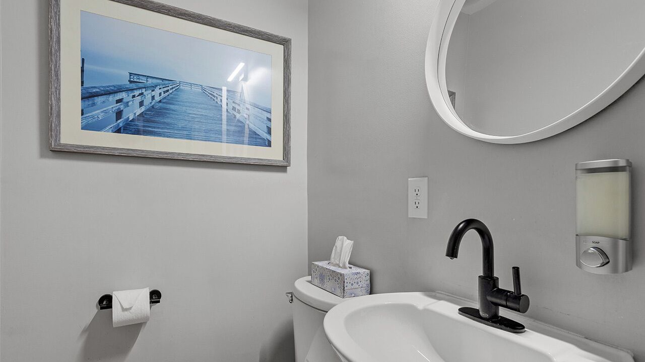 Photo of Bathroom in Meredith Woods