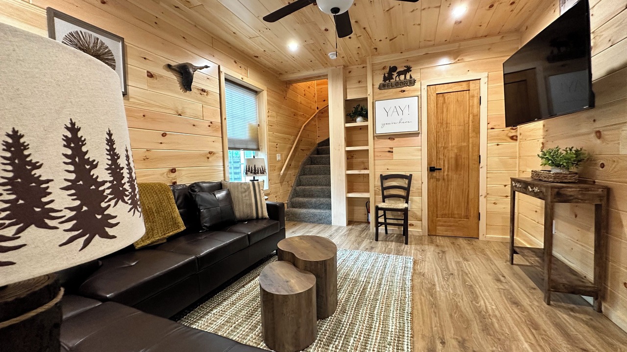 Photo of Livingroom in Town of Webb