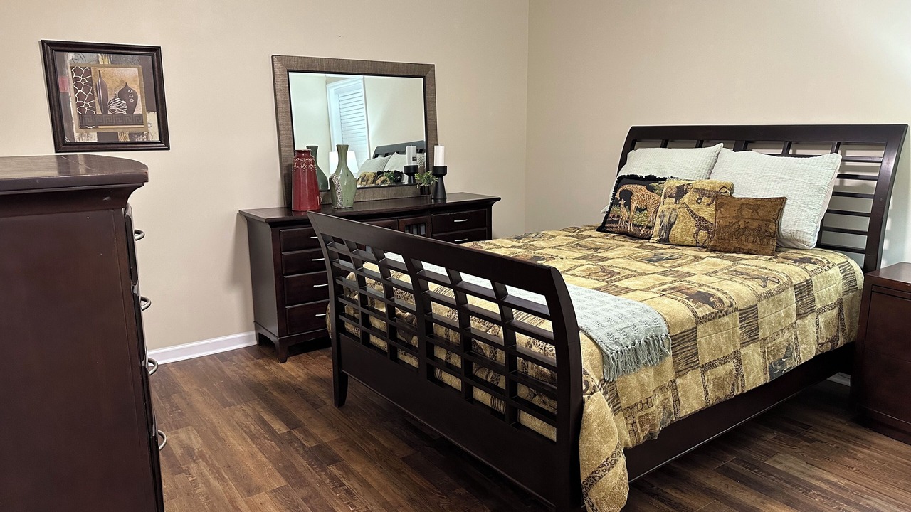 Photo of Bedroom in Rogersville