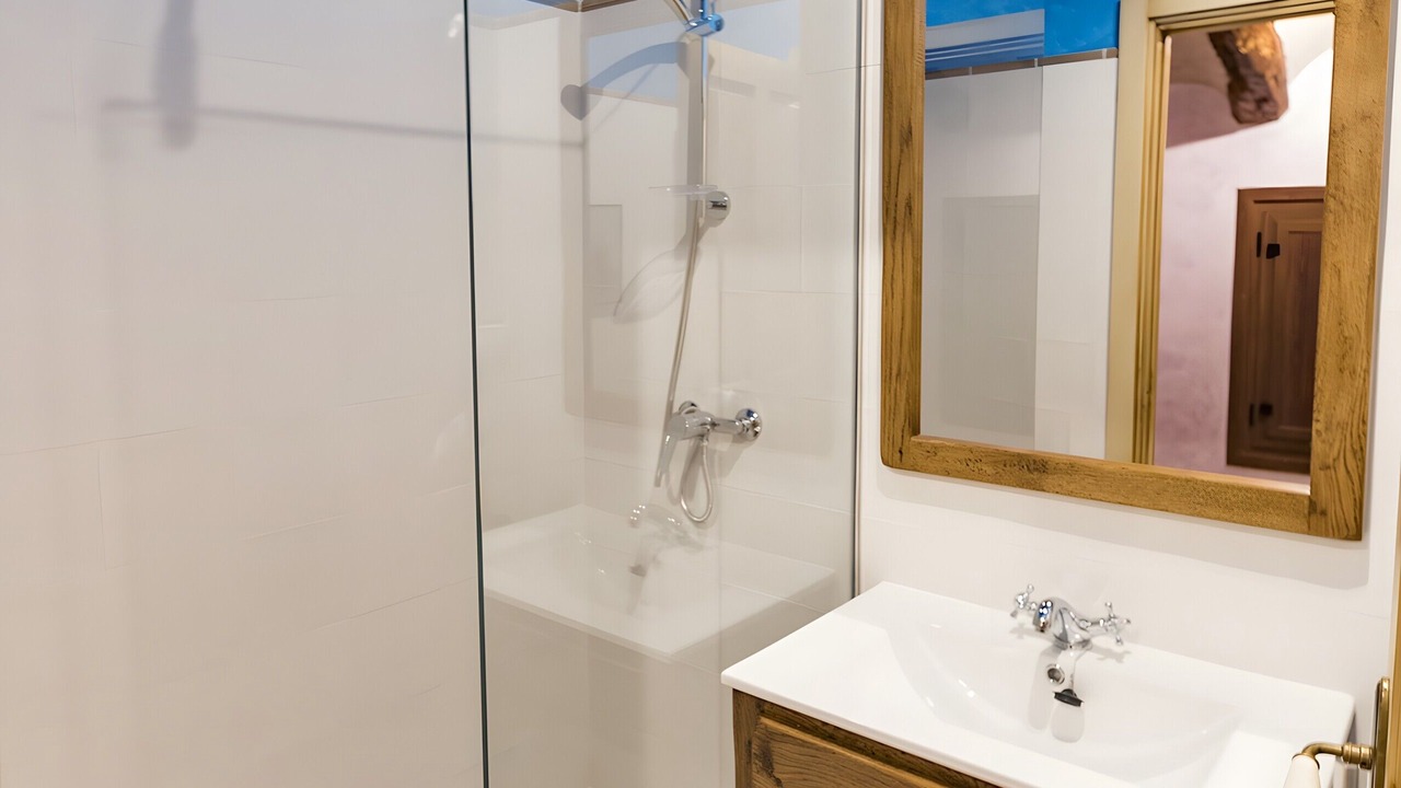 Photo of Bathroom in Lerin