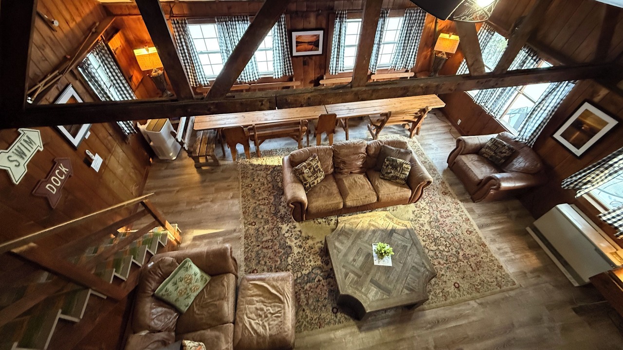 Photo of Livingroom in Holderness