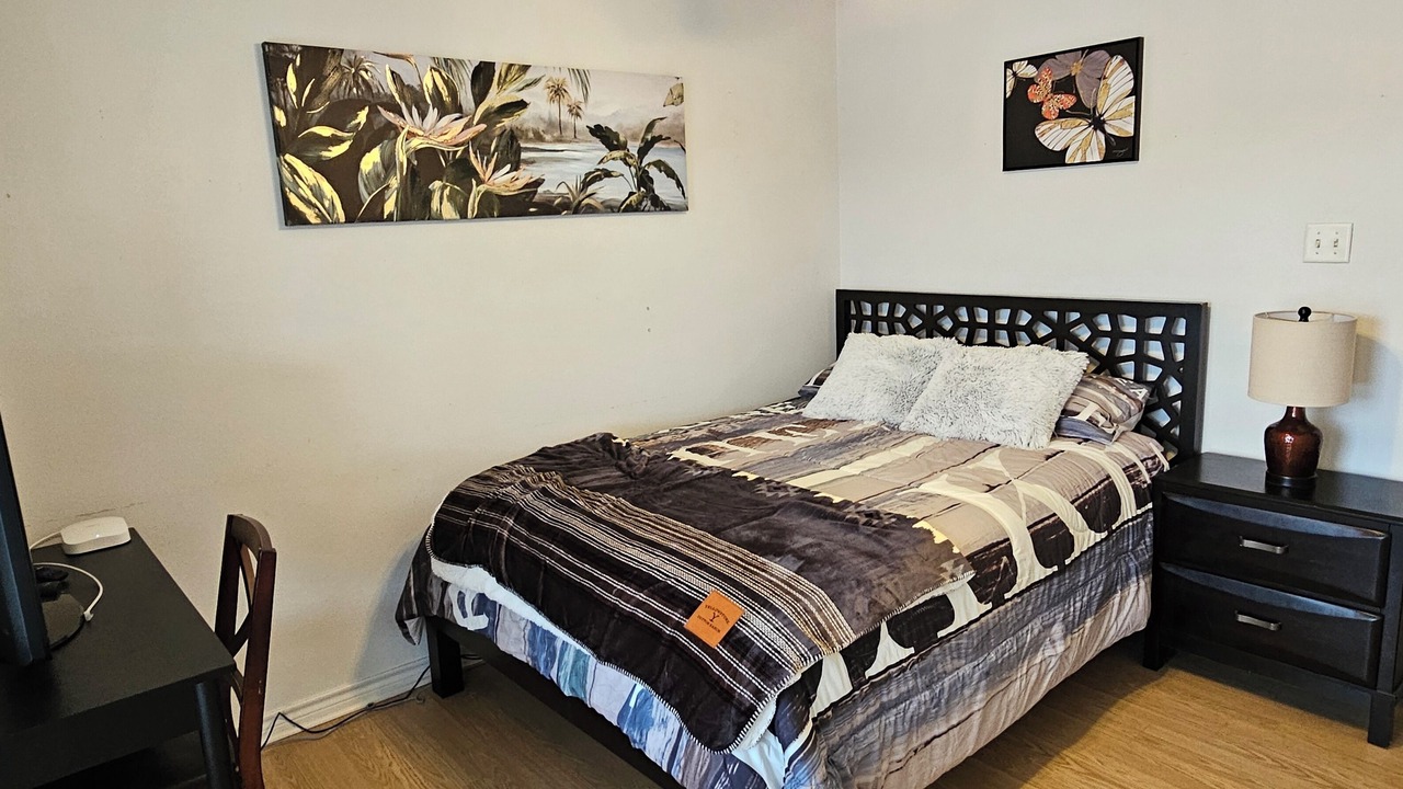 Photo of Bedroom in Hilltop Lakes