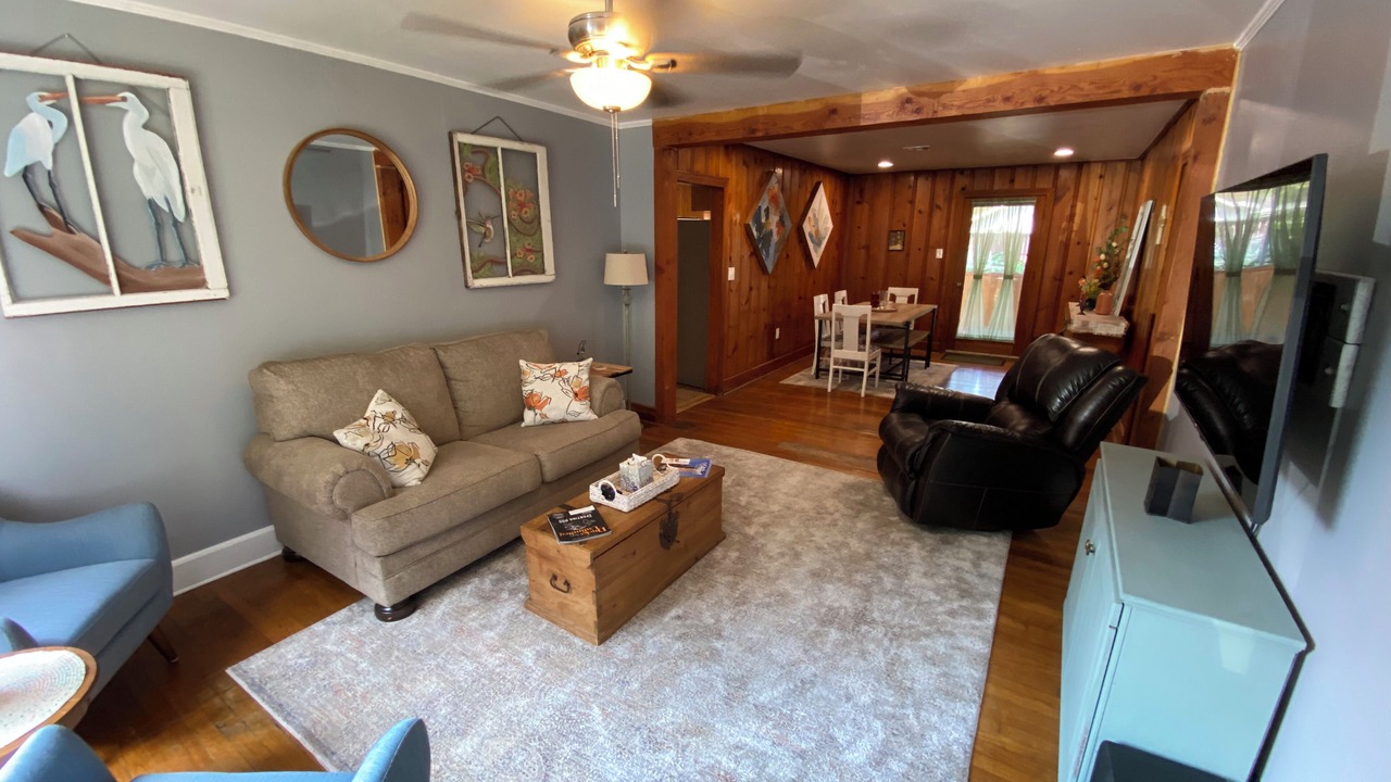 Photo of Livingroom in Lafayette