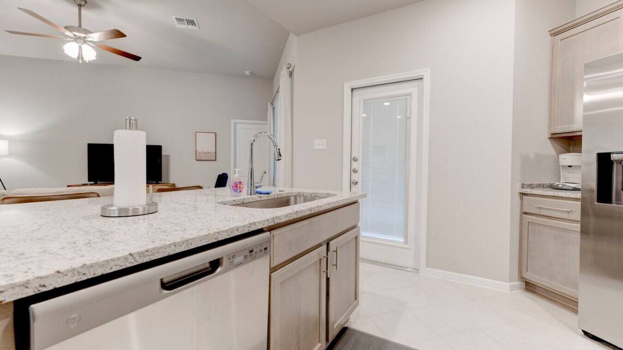 Photo of Kitchen in Leon Junction
