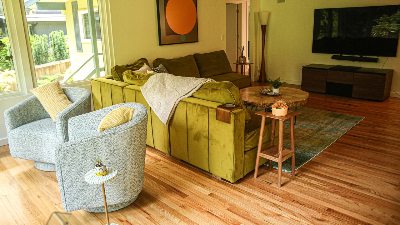 Photo of Livingroom in Innis Arden