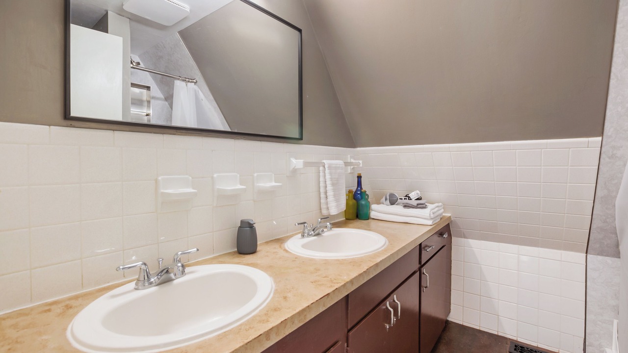 Photo of Bathroom in Woodland Park