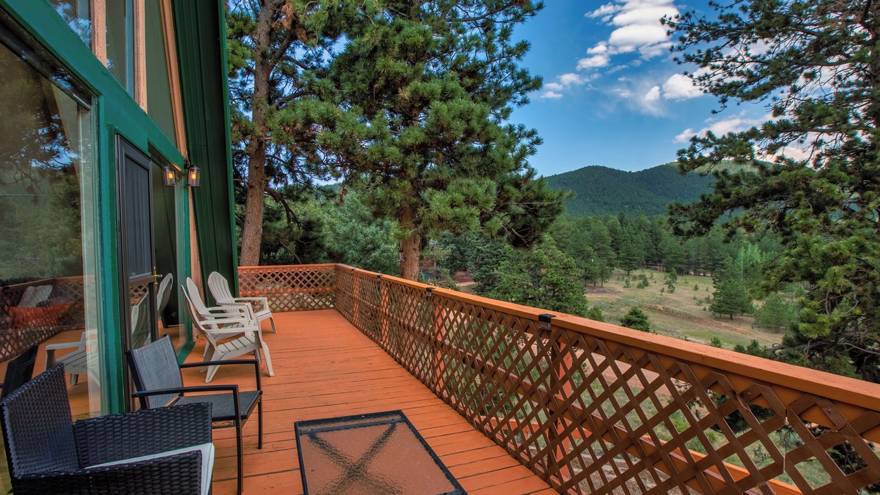 Photo of Patio Balcony in Woodland Park
