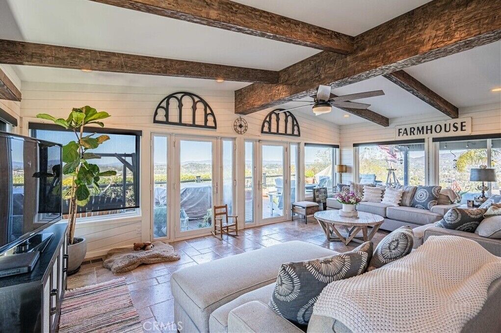 Photo of Livingroom in San Marcos