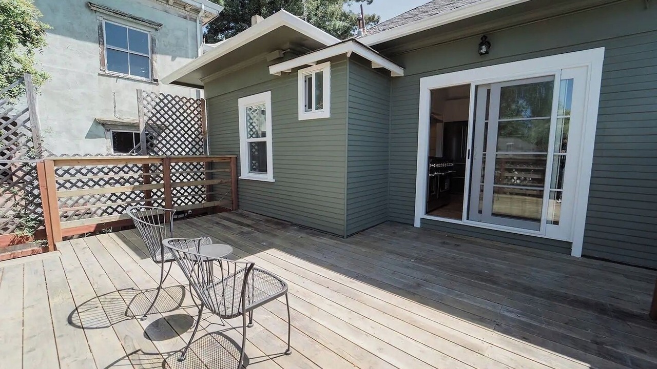 Photo of Patio Balcony in Central Berkeley