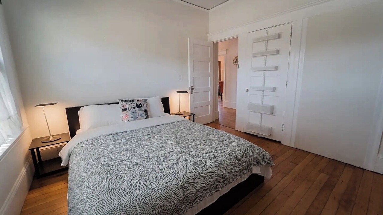 Photo of Bedroom in Central Berkeley