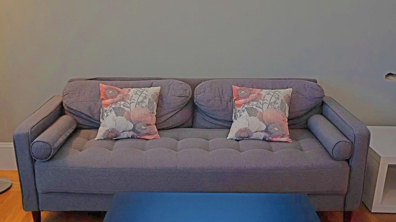 Photo of Livingroom in Central Berkeley