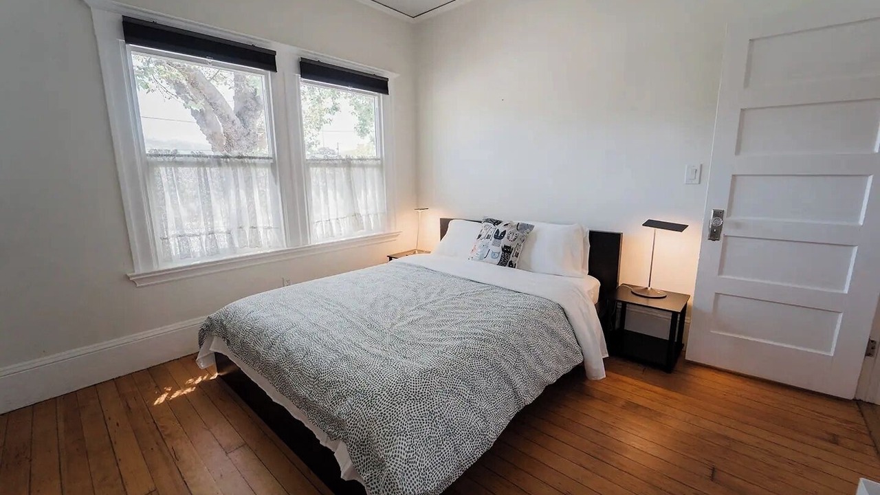 Photo of Bedroom in Central Berkeley