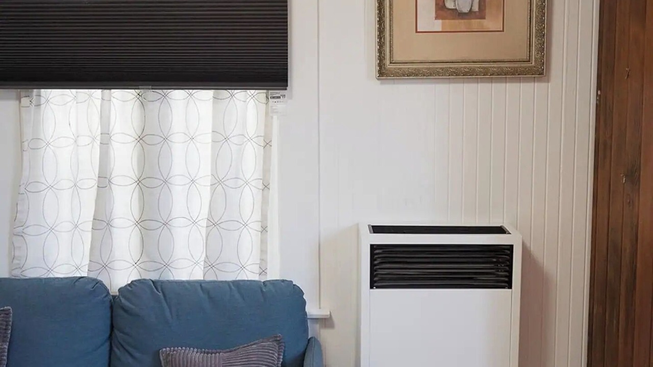 Photo of Livingroom in Central Berkeley