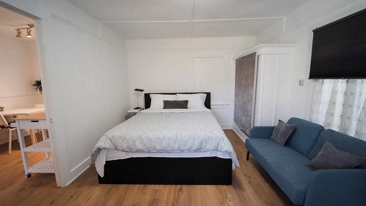 Photo of Bedroom in Central Berkeley