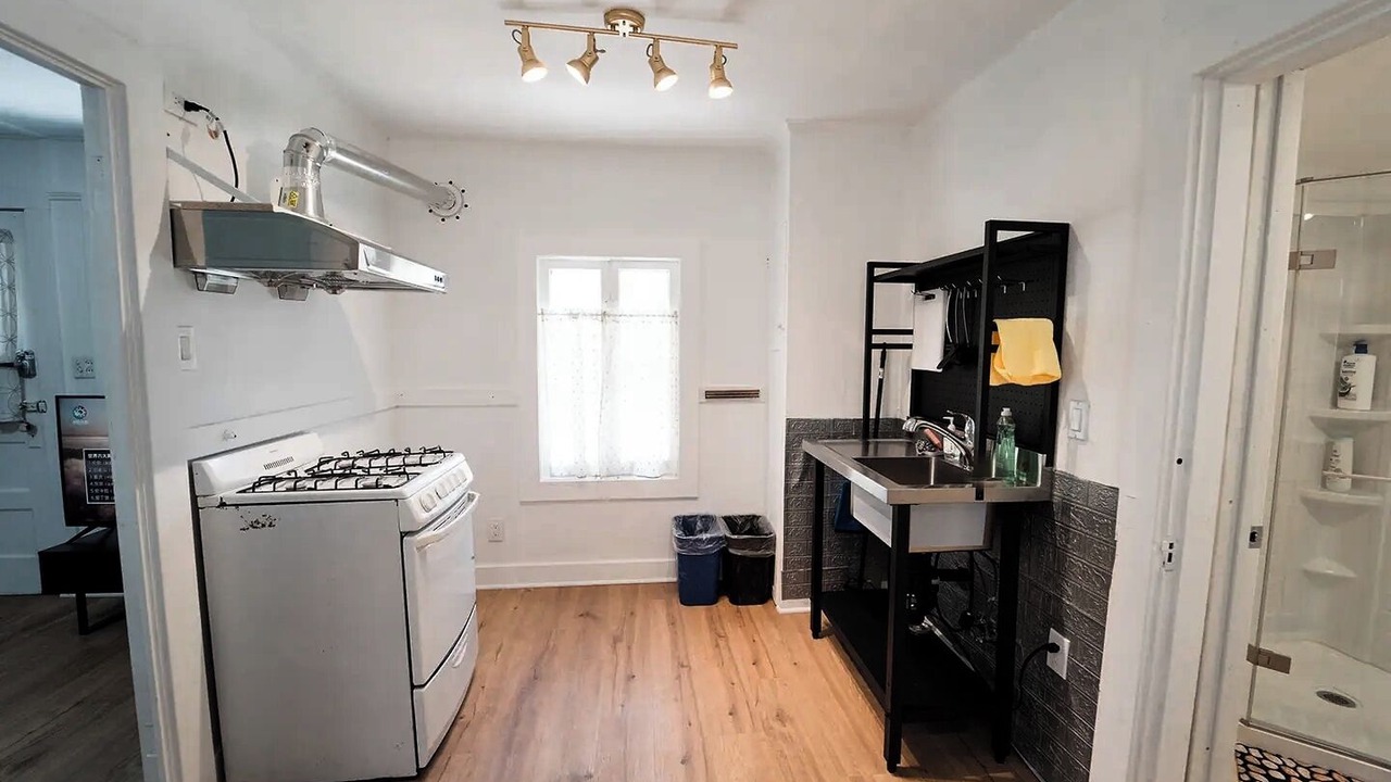 Photo of Kitchen in Central Berkeley